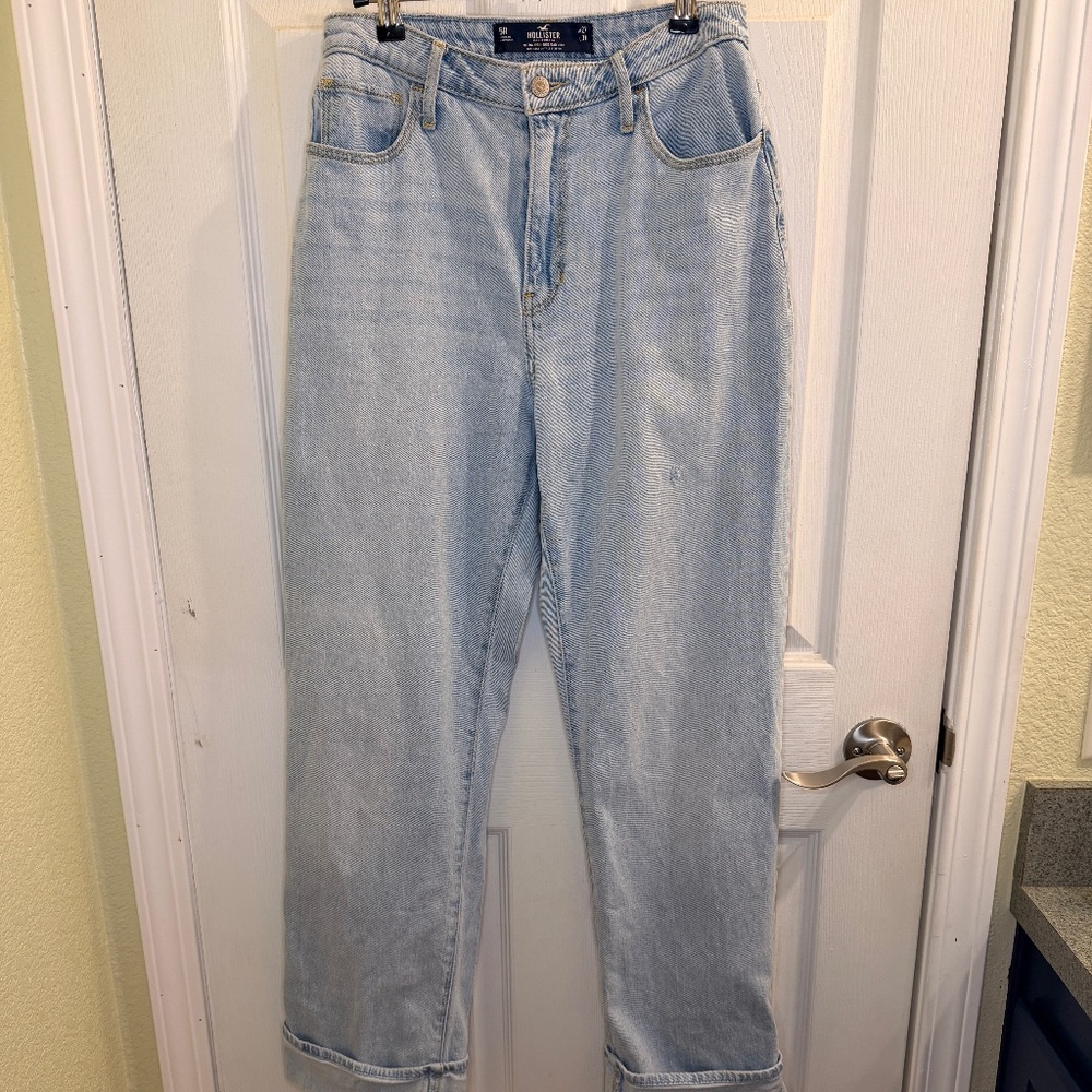 Hollister Ultra High Rise Dad Jeans Size 27 Light Wash 31” Inseam Straight Leg
